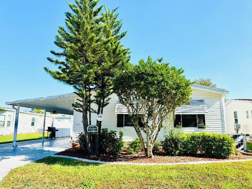 Lakeland, FL Mobile Home for Sale located at 1479 Double Eagle Drive Schalamar Creek Golf And Country Club